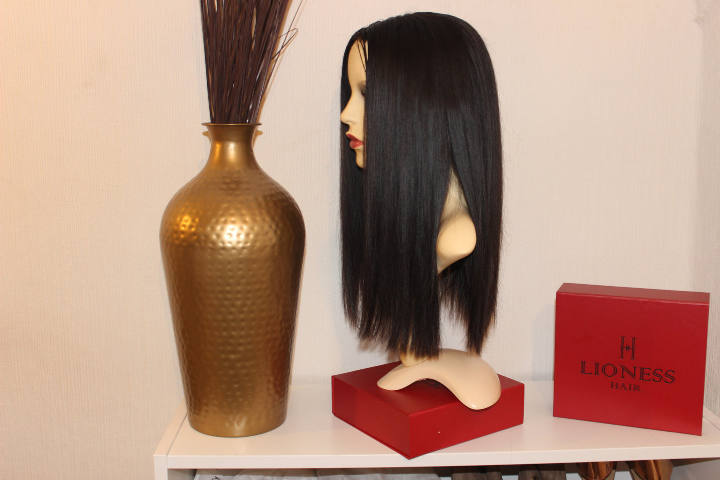 Alexandra wig