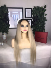 Load image into Gallery viewer, Jayda wig
